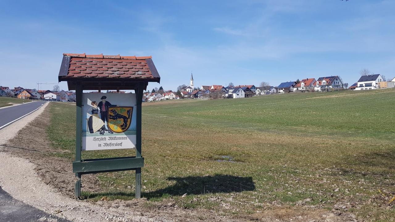 Apartment Charly - Aktivurlaub Im Herzen Bayerns Wolfersdorf 外观 照片